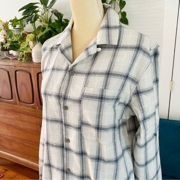 Urban Outfitters Men’s Standard Cloth Flannel Collar Shirt Cream Plaid New Small - Picture 7 of 15